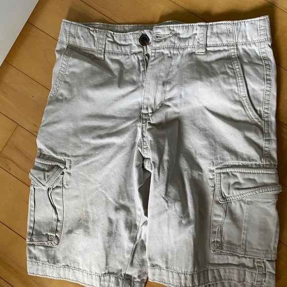 KOHL'S URBAN BOYS SIZE 14 CARGO SHORTS - Picture 1 of 4